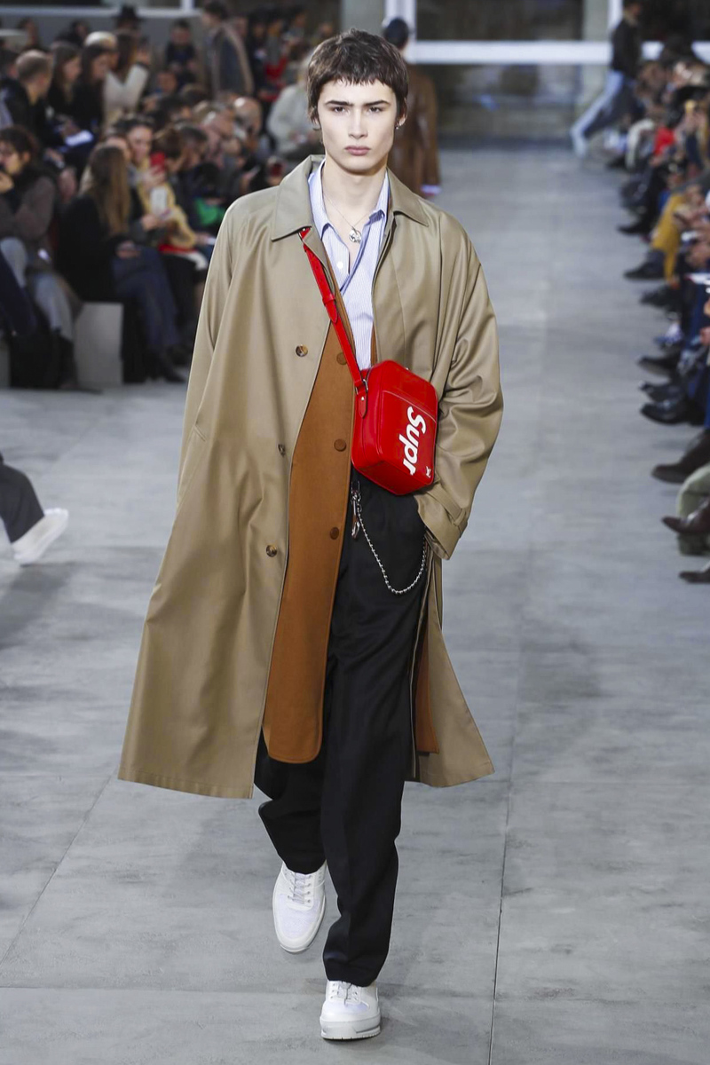 Louis Vuitton, Fashion Show, Menswear Collection Fall Winter 2017 in Paris