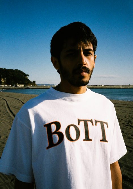 人気No.1】 Bott Health Ringer bott リンガーTシャツ