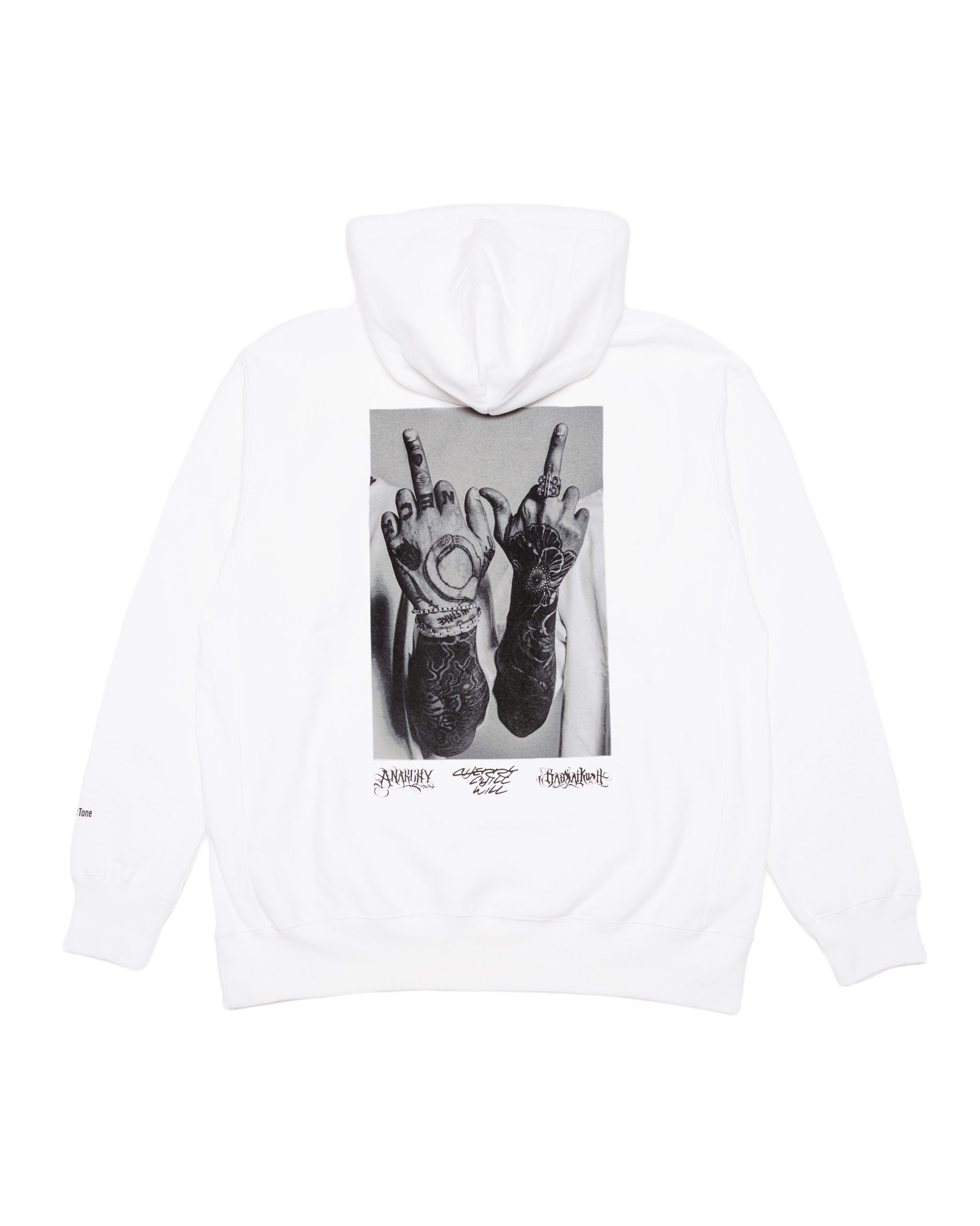 cherry chill will.が2年ぶりの個展『ALL I NEED IS ONE MOMENT』を 