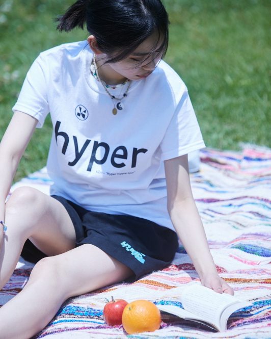 kZmが開催した『HYPER HIPPIE TOUR』のマーチャンダイズが受注販売