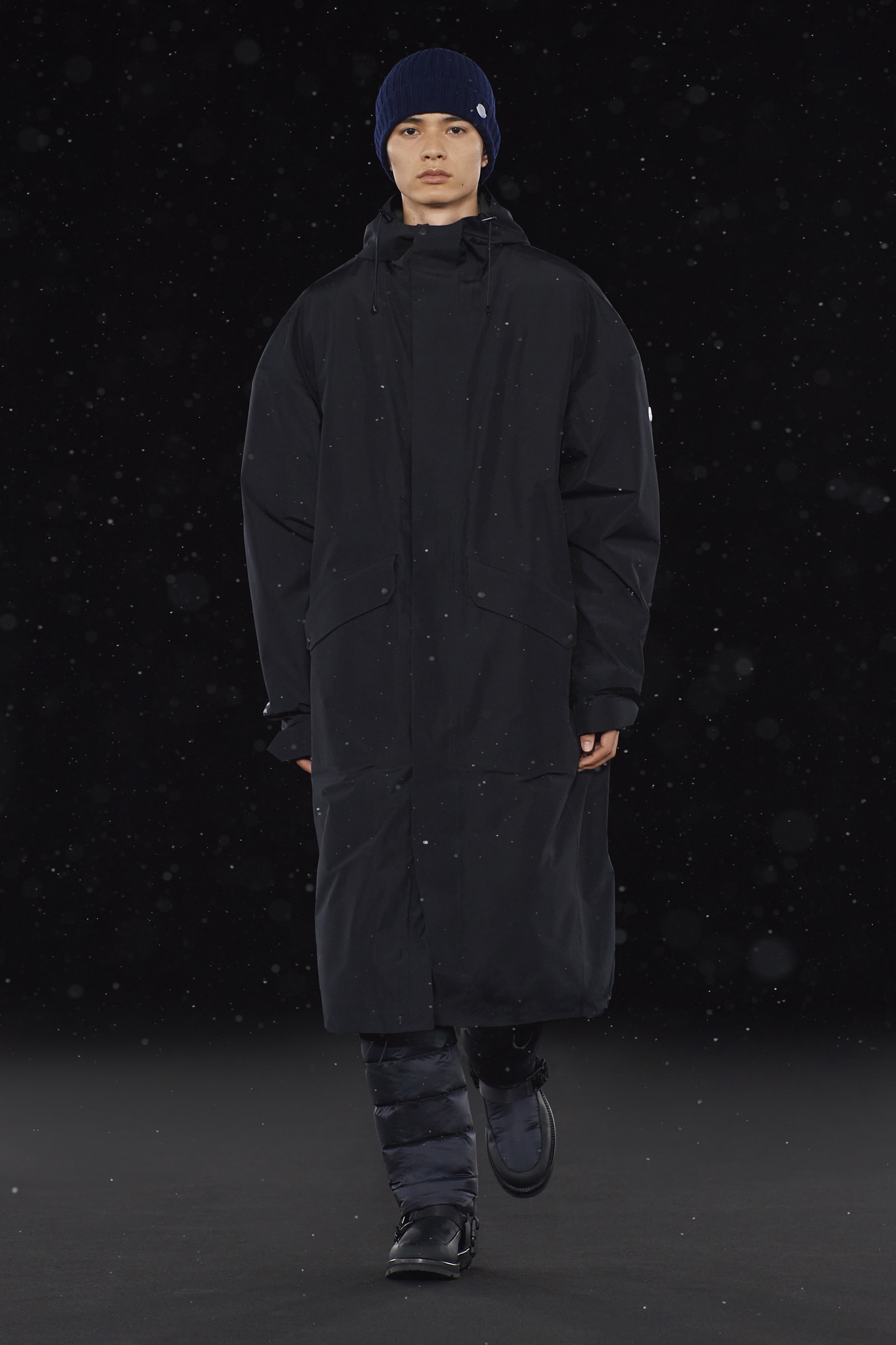 HYKE x THE NORTH FACE プリーツスカート 紺-