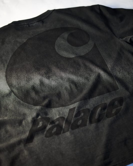 PALACE SKATEBOARDSとCARHARTT WIPのコラボレーションが発表